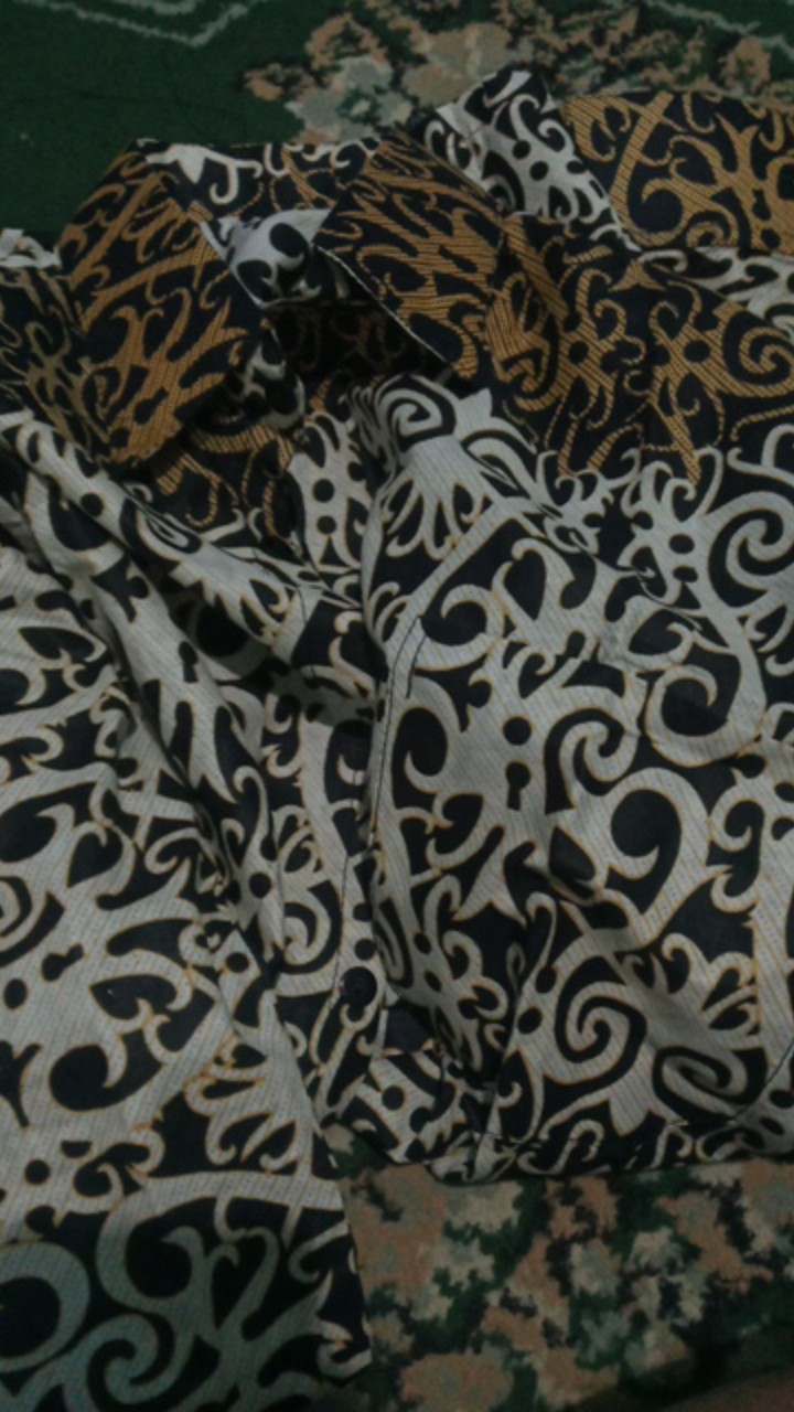 Kemeja Batik Pria Lengan Panjang Motif Asmat Haqi Collection