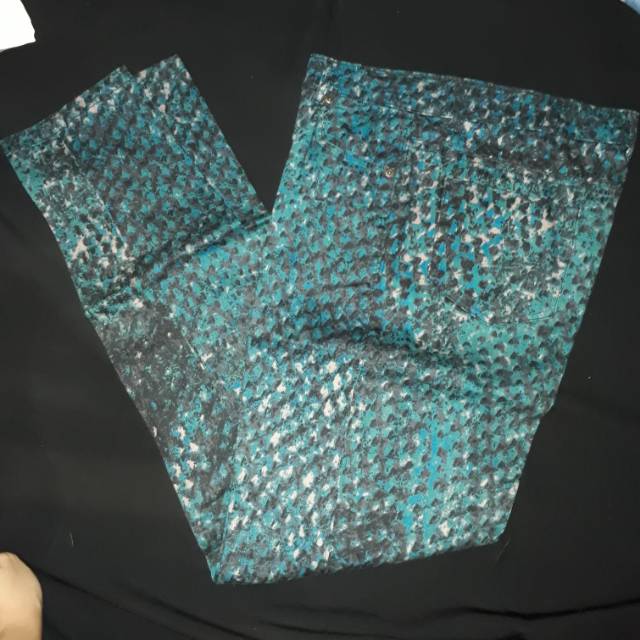 Celana Panjang Motif Wanita Preloved