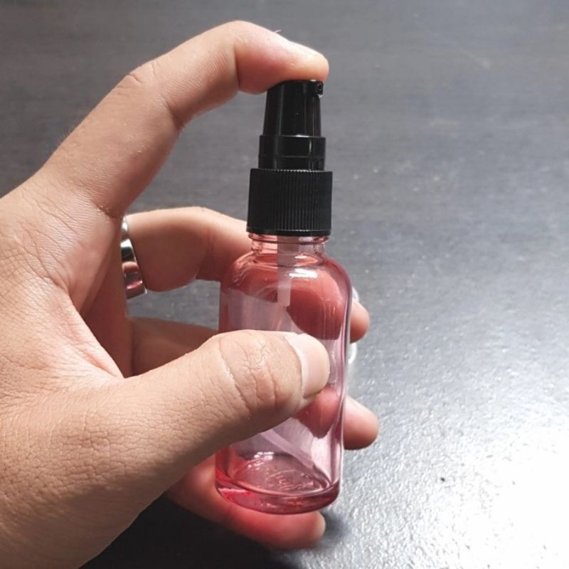 botol kaca 30ml pump hitam / botol kaca 30ml bening pink treatment pump