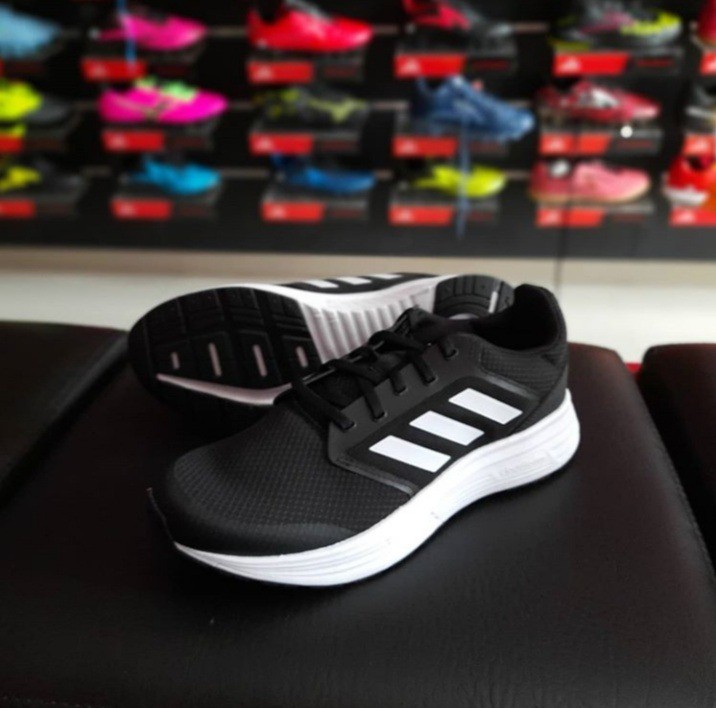 ORIGINAL BNIB Adidas Galaxy 5 black white sepatu lari running jogging