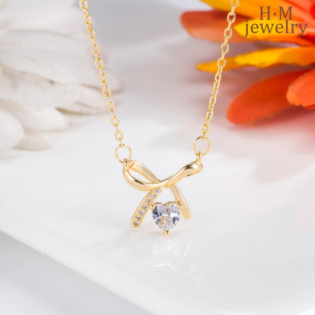 Kalung Rantai Klavikula Desain Pita Hati Aksen Berlian Untuk Aksesoris