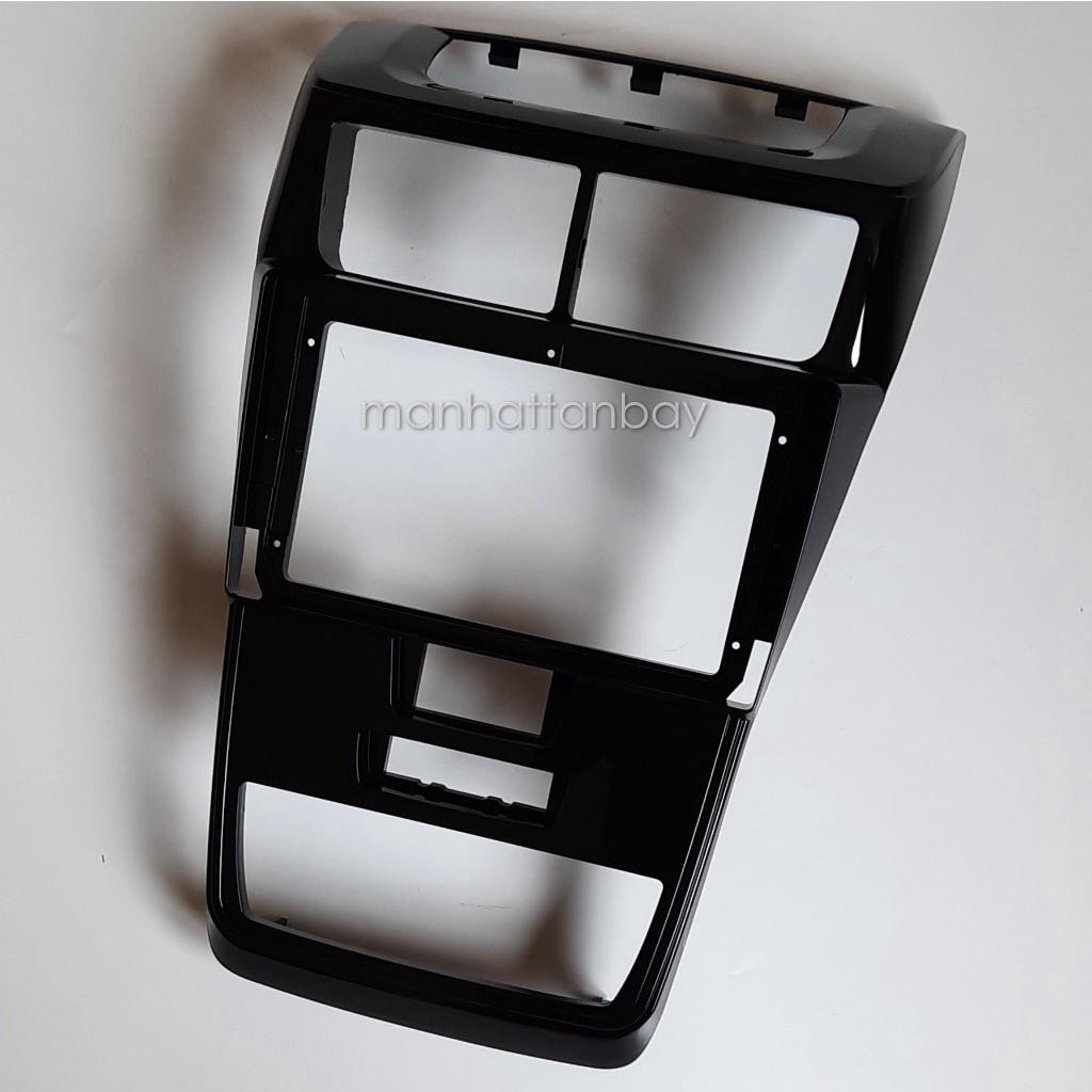 Frame Head Unit 9 Inch Untuk Avanza 2019