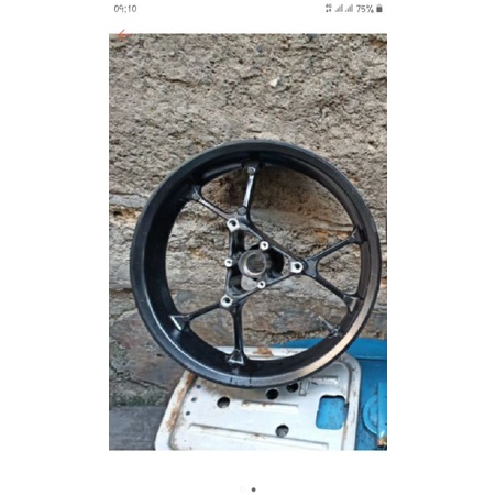 velg depan ori aerox cabutan