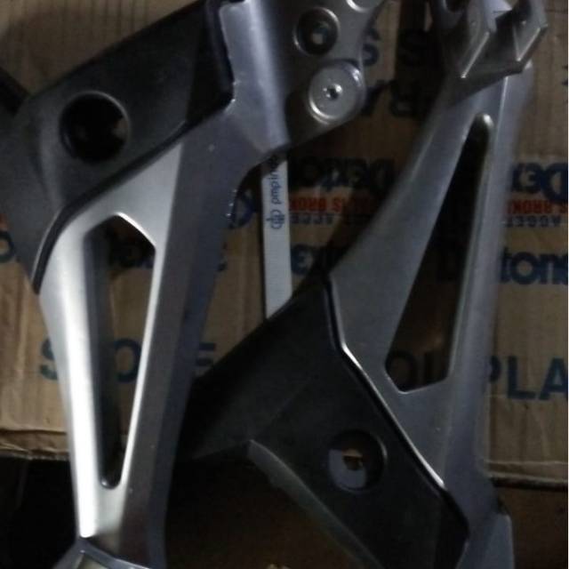 Dudukan step belakang supra 125 new