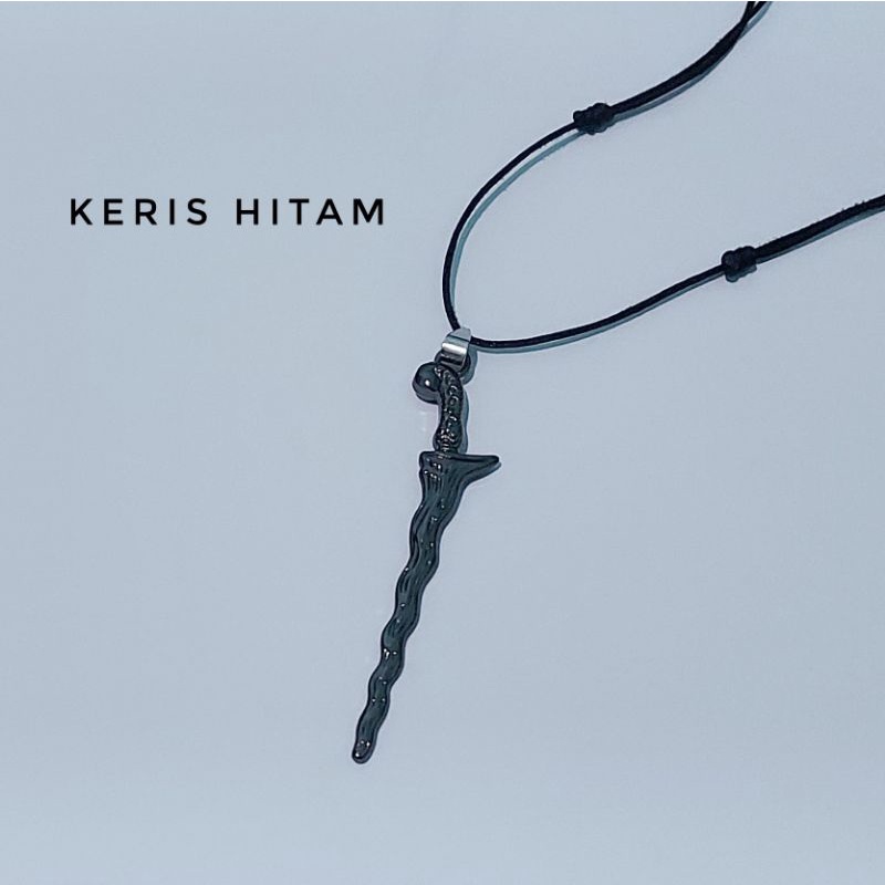 4s Grosir Solo || Kalung Tali Hitam dengan Liontin Keris Bahan Titanium Anti Karat &amp; Luntur || Aksesoris Fashion Pria dan Wanita