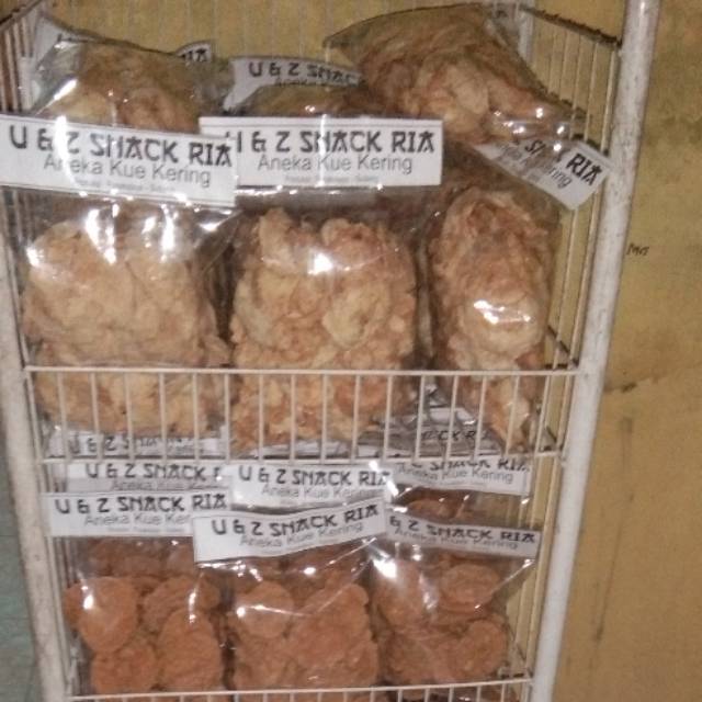 

Kripik Emping Melinjo