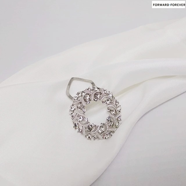 Shiny Rhinestone Crystal Brooch Pin Buckle Clip M40026