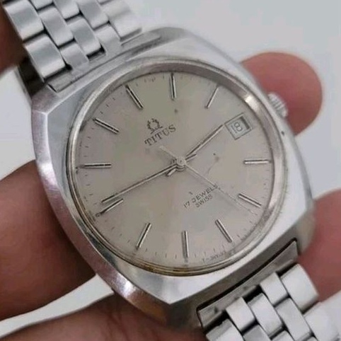 Titus WG2311  swiss manual winding