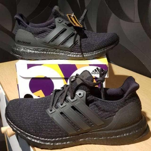 Adidas Ultra Boost Tripleblack 3.0