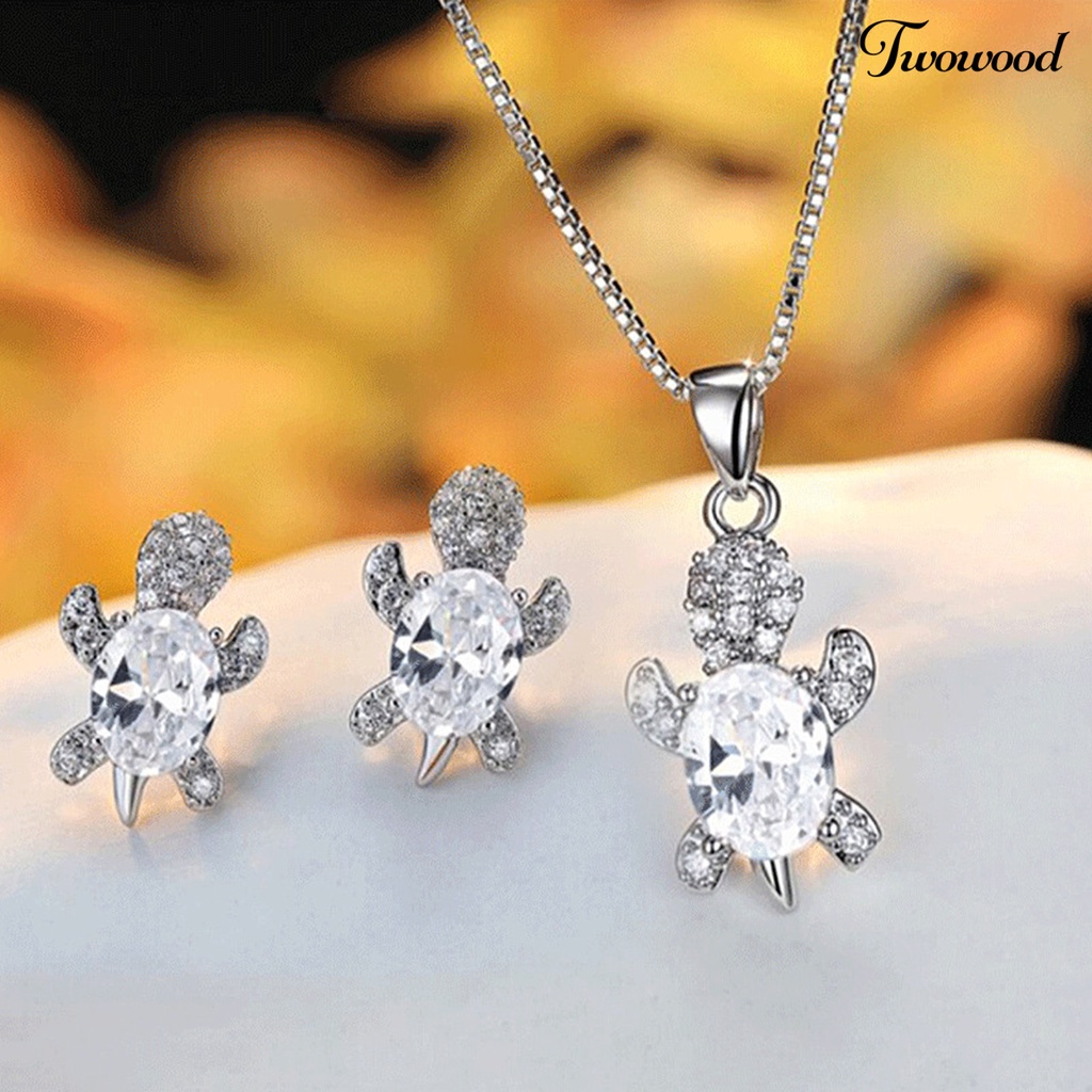 Twowood 1 Set Earrings Necklace Turtle Pendant Rhinestone Jewelry Shiny Stud Earrings Choker Necklace for Wedding