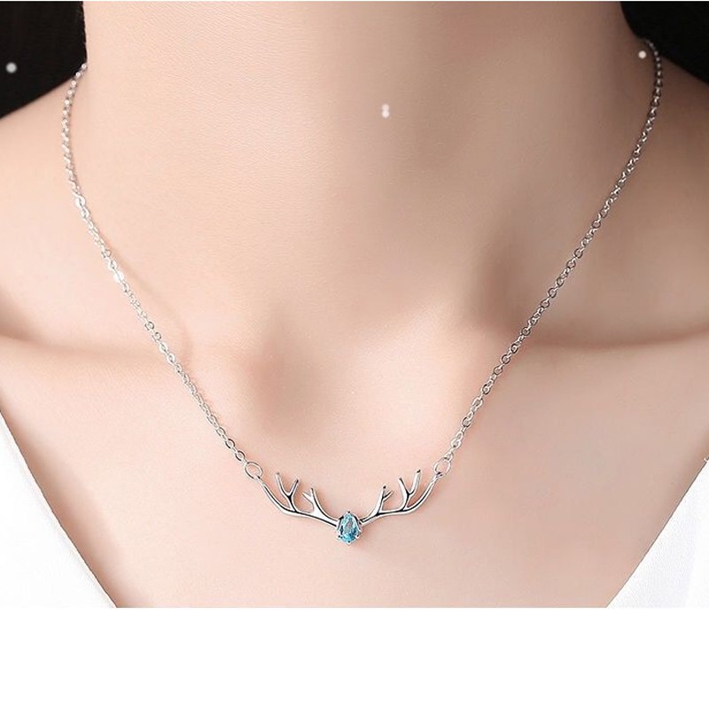 Korean style clavicle chain simple and personalized earrings pendant set