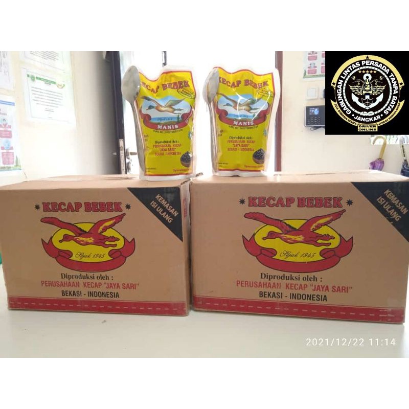 

Kecap manis 1 Dus isi 12 pouch