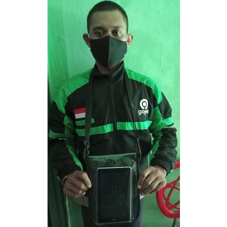 tas holder anti air, hp android | tablet | holder hp motor ojek online.