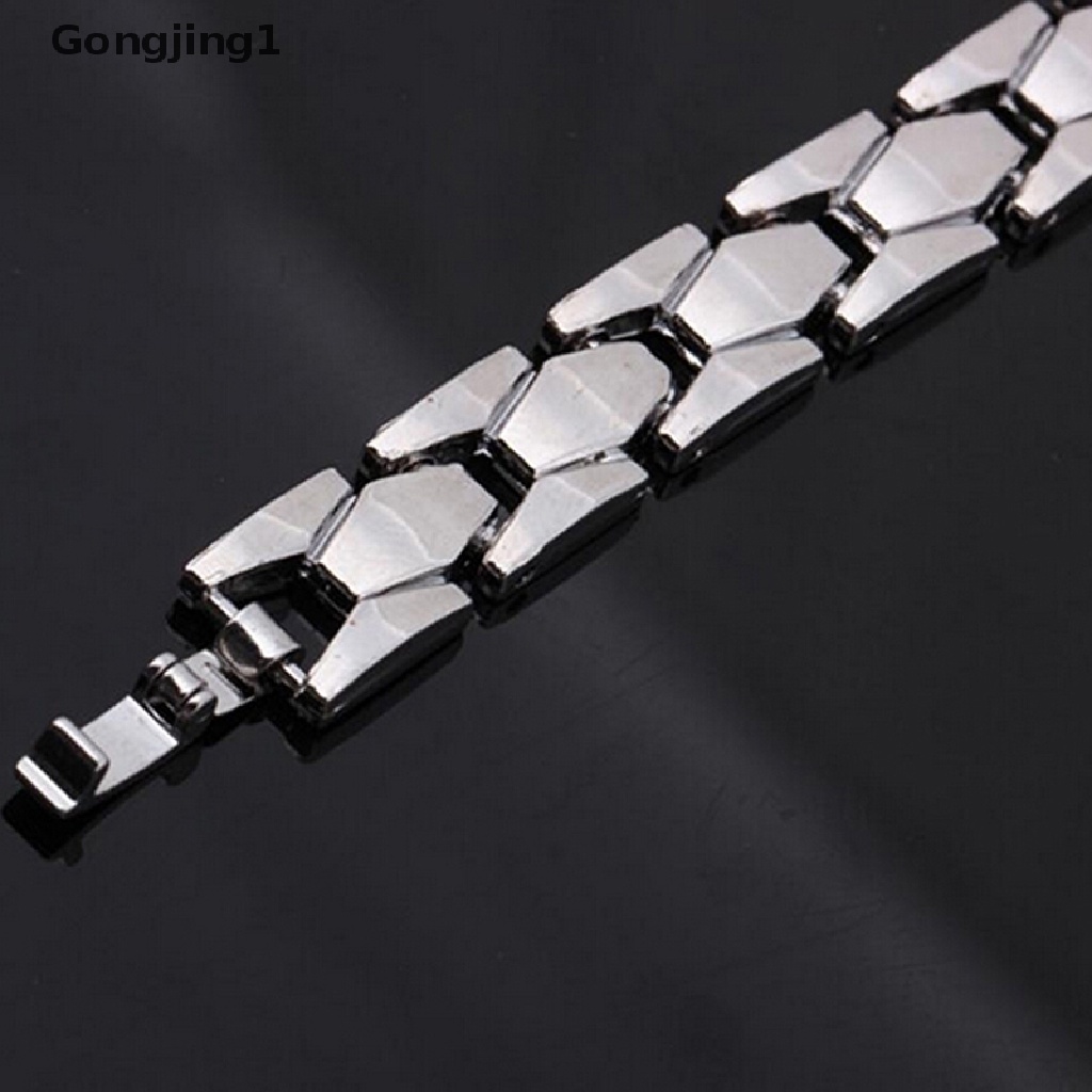 Gongjing1 Gelang Rantai Desain Scorpion Bahan Stainless Steel Untuk Pria