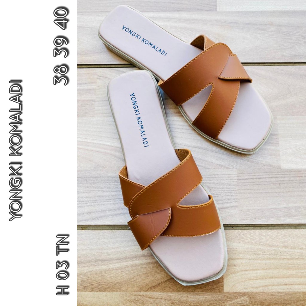 Sendal Flat warna Tan