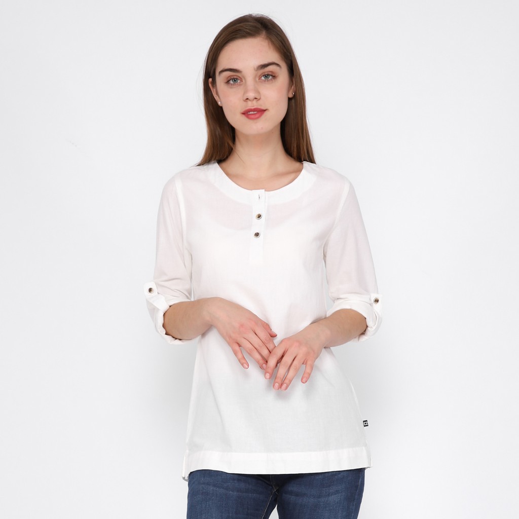 

C2 Jessly Ecru Basic Blouse