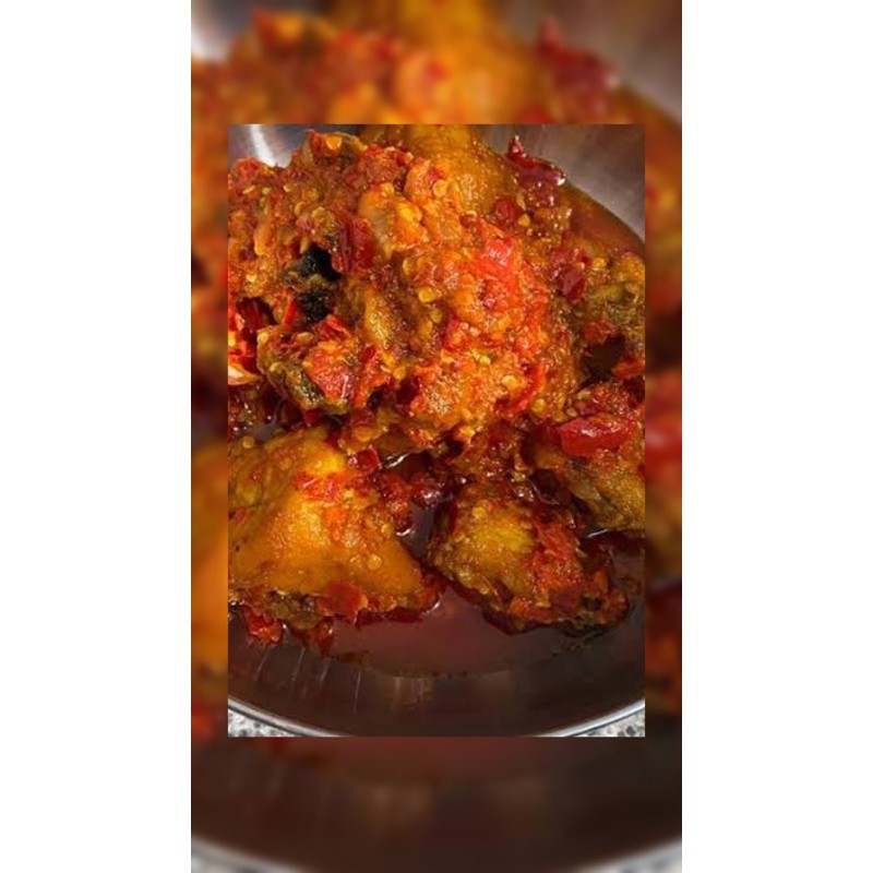 

Ayam balado besar 1kg (9 potong) 1 ekor berat 1kg mentah dan ayam cabe ijo