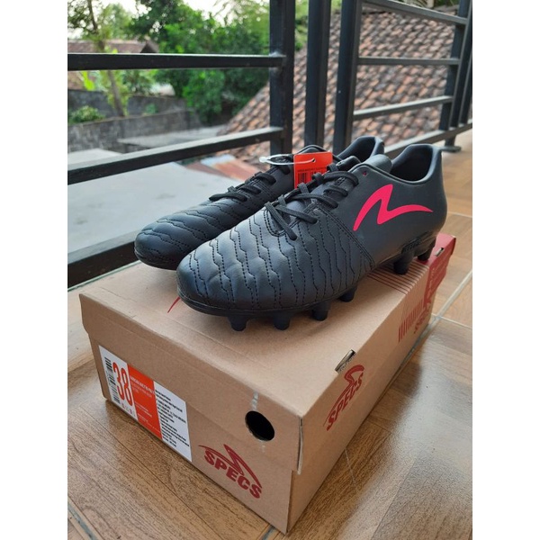 Specs Barricada Maestro Pro FG