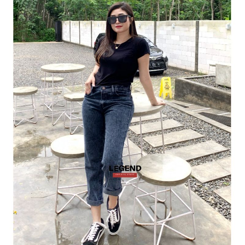 PREMIUM CELANA BOYFRIEND JEANS WANITA CELANA JEANS WANITA KEKINIAN