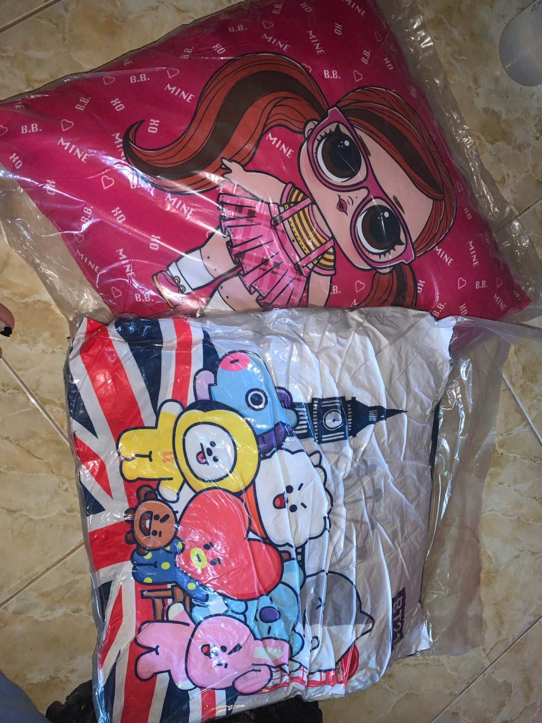 Bantal Sofa Lol Girl 40x40 Cm - Pusat Kado Murah