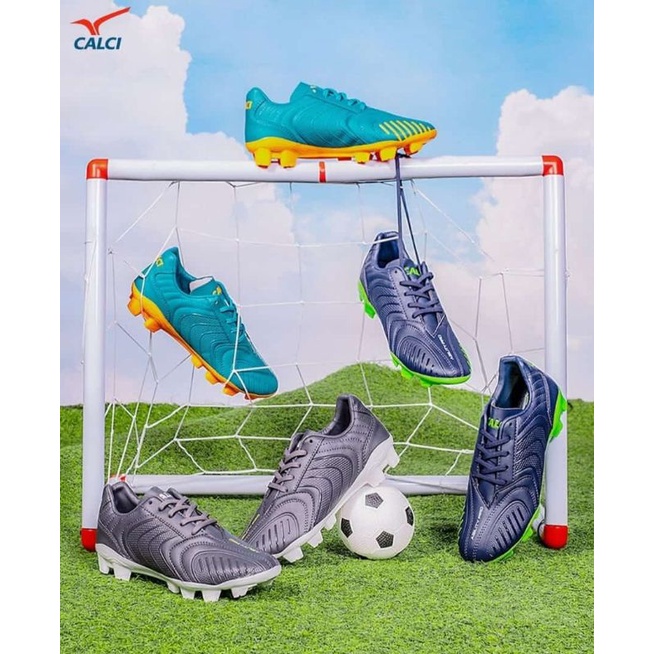 sepatu sepakbola original CALCI  atom neutron SC Jr