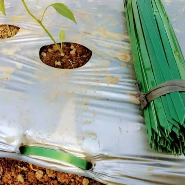 Penjepit Mulsa Sujen Plastik 1 kg