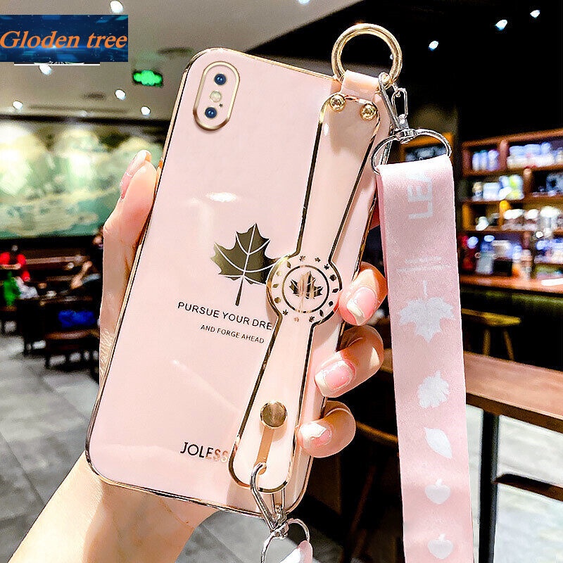 Casing iPhone X XS Max XR Motif Daun Maple