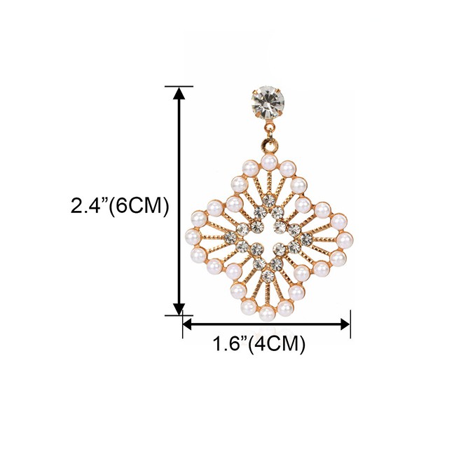 LRC Anting Tusuk Fashion Golden Pearl-like Geometrical Alloy Diamond Pierced Earrings K44378