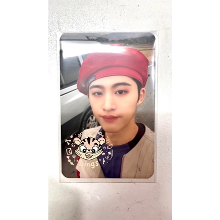 Photocard Hanbin Baret Waterfall