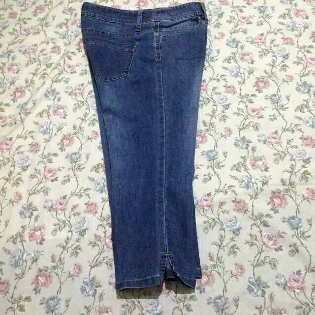 Preloved jeans bossini 3/4