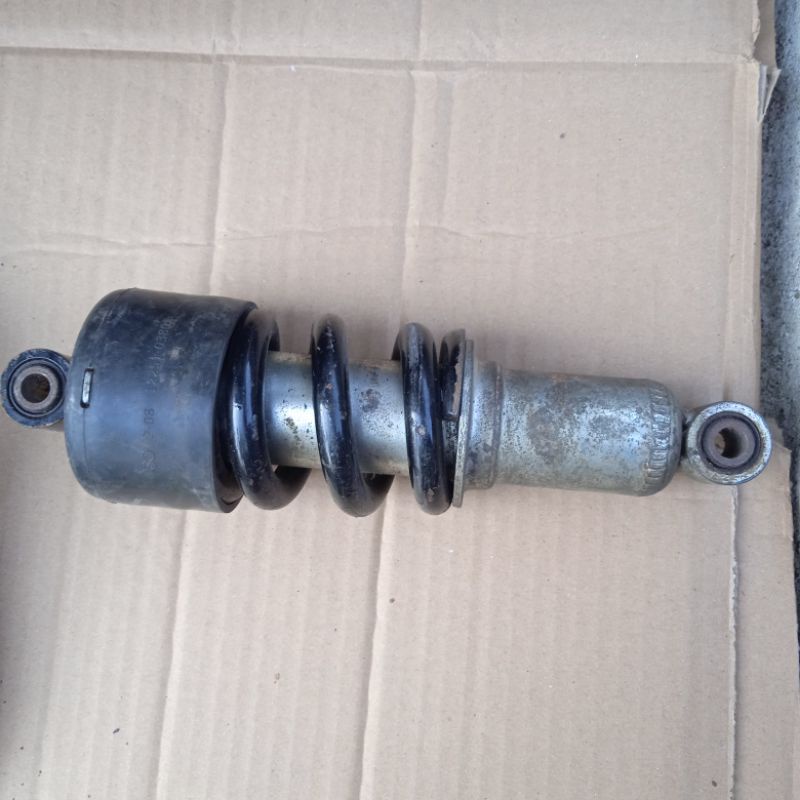 Shock Belakang Honda Sonic 150R
