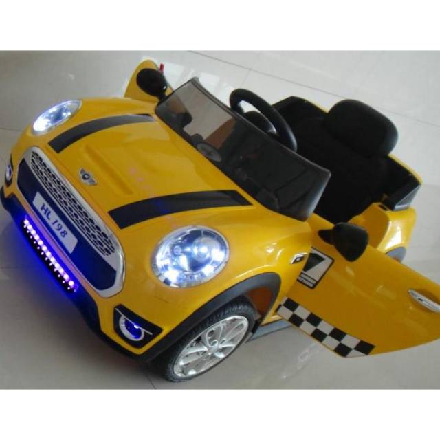Mobilan aki / mainan mobil aki Mini Cooper remote