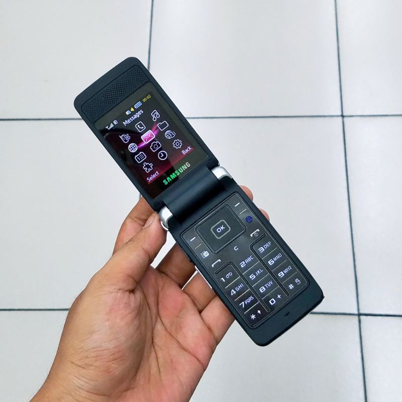 Hp jadul Samsung flip S3600 ori aka jokowi Slim elegant normal Hp langka mulus