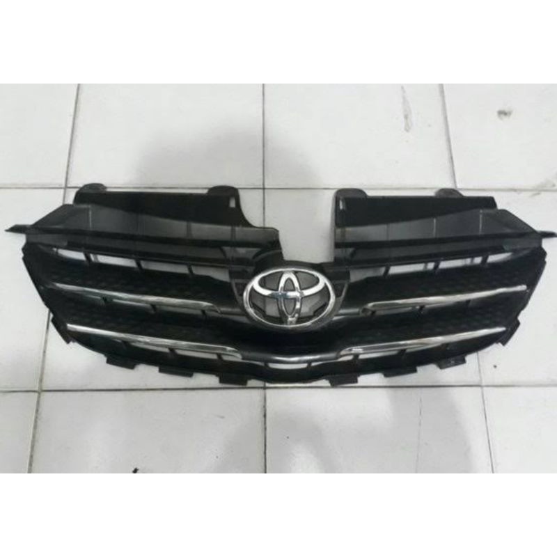 Grill Avanza tipe S 2009 2010 2011