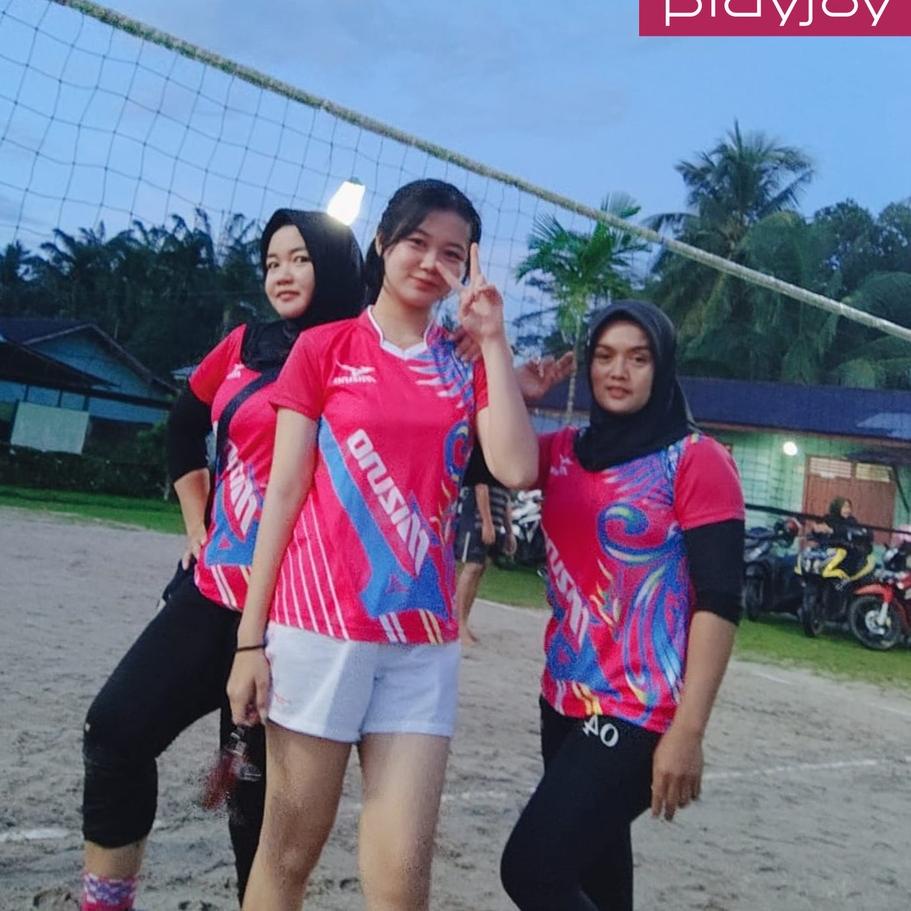 PAKAIAN OLAHRAGA ATASAN WANITA KAOS VOLLY BADMINTON FUTSAL BULUTANGKIS JERSEY PRINTING PINK