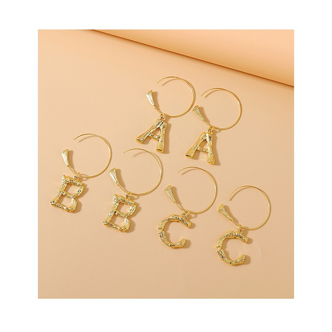 LRC Anting Tusuk Fashion Golden Alphabet Geometric O-Z shaped Alloy Earrings Y64253