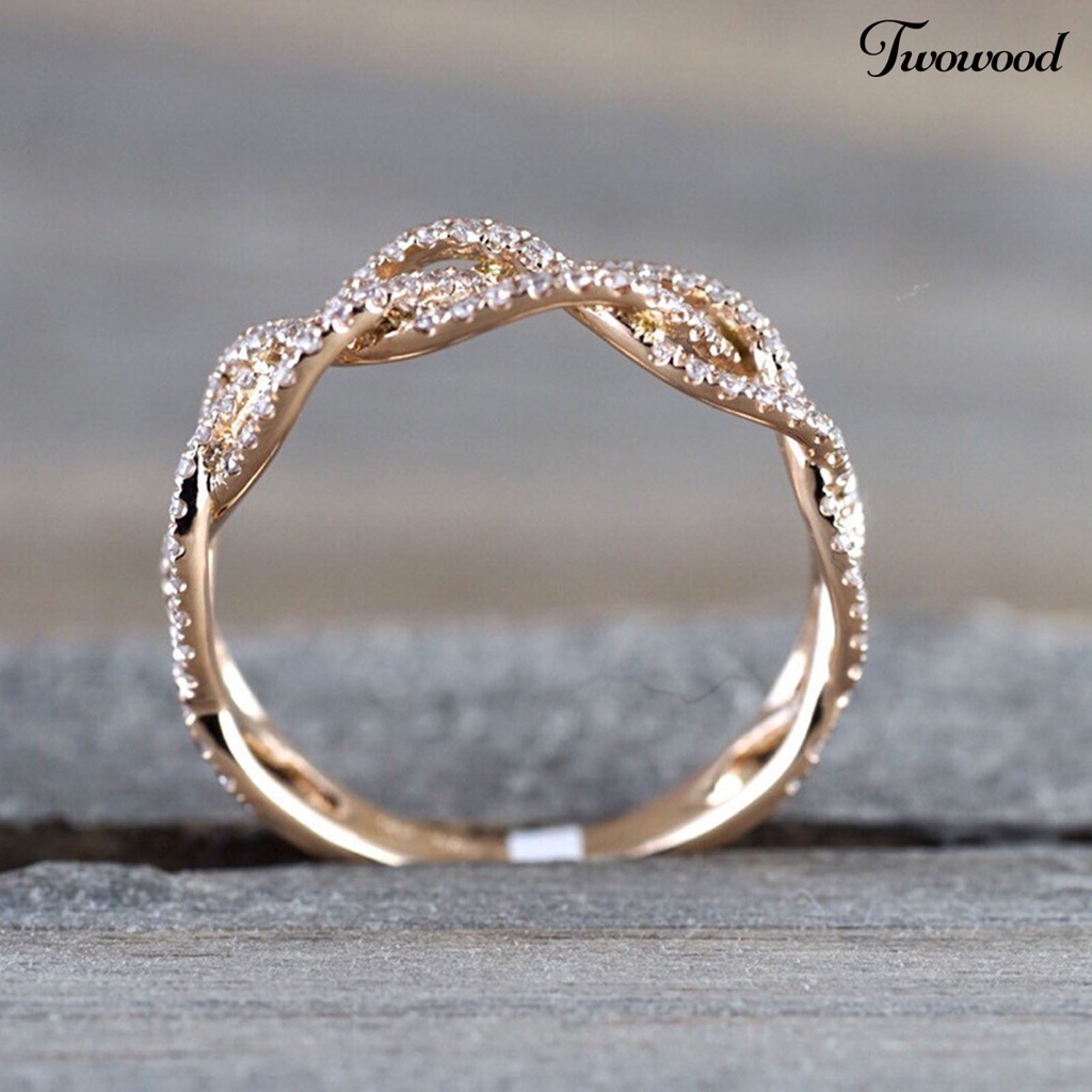 Twowood Women Ring Twisted Shape Rhinestones Jewelry Fashion Appearance Electroplated Finger Ring for Wedding