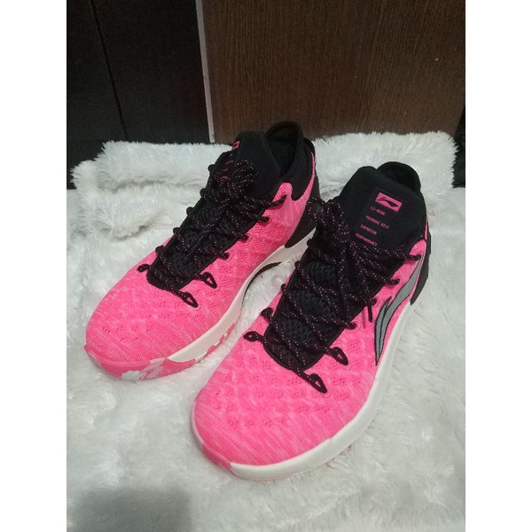 Ready sepatu basket lining yushuai size 42 new