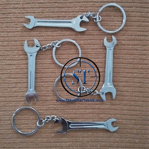 Keychain Gantungan Kunci Bentuk Kunci Pas Alat Tukang Tools Stainless Steel Metal Unik Berkualitas Tahan Karat