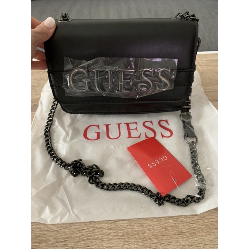 Tas Guess Hitam