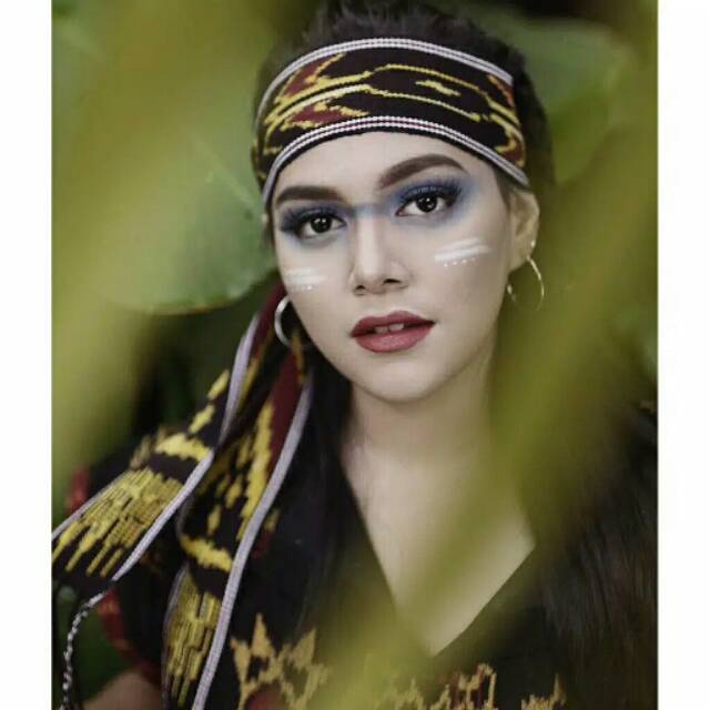 Ikat kepala tenun dayak tenun etnic