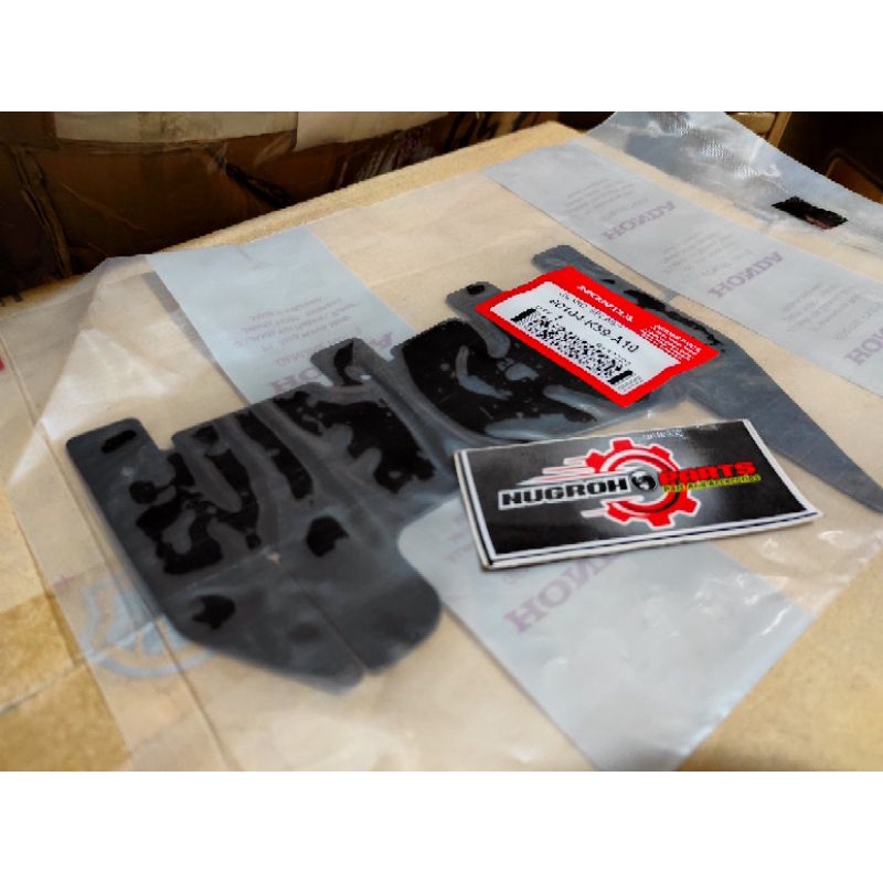 Karet Penahan Lumpur Spakbor Belakang Vario 125 150 Original Honda Guard Splash Vario