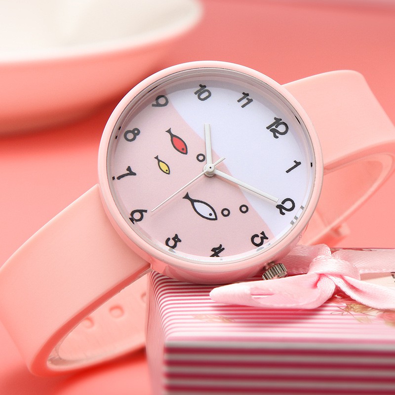 Jam Tangan Quartz Analog Korea Strap Silikon Warna Permen untuk Wanita Motif Kartun-4