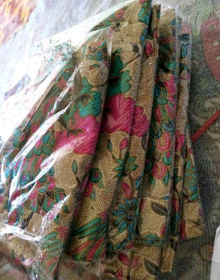 Promo Batik Couple Keluarga Sarimbit Sania Ruffle Batik Ori Ndoro Jowi Motif Merak Tosca