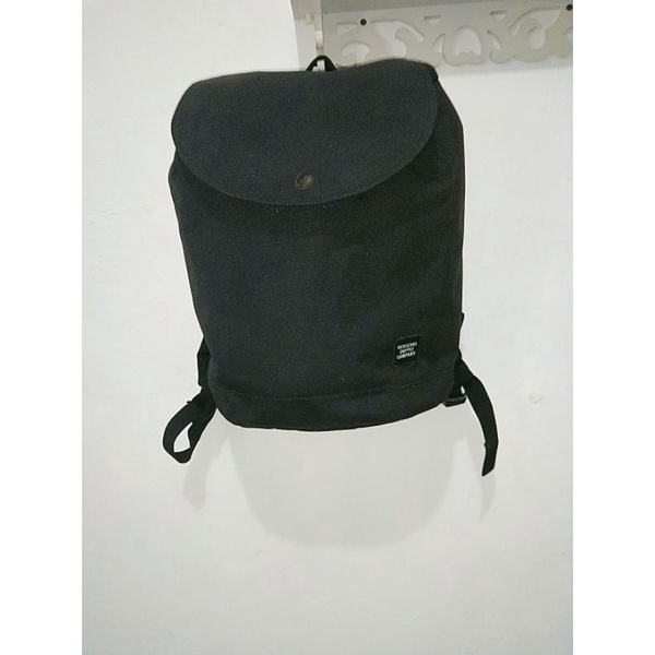 Herschel full black ransel