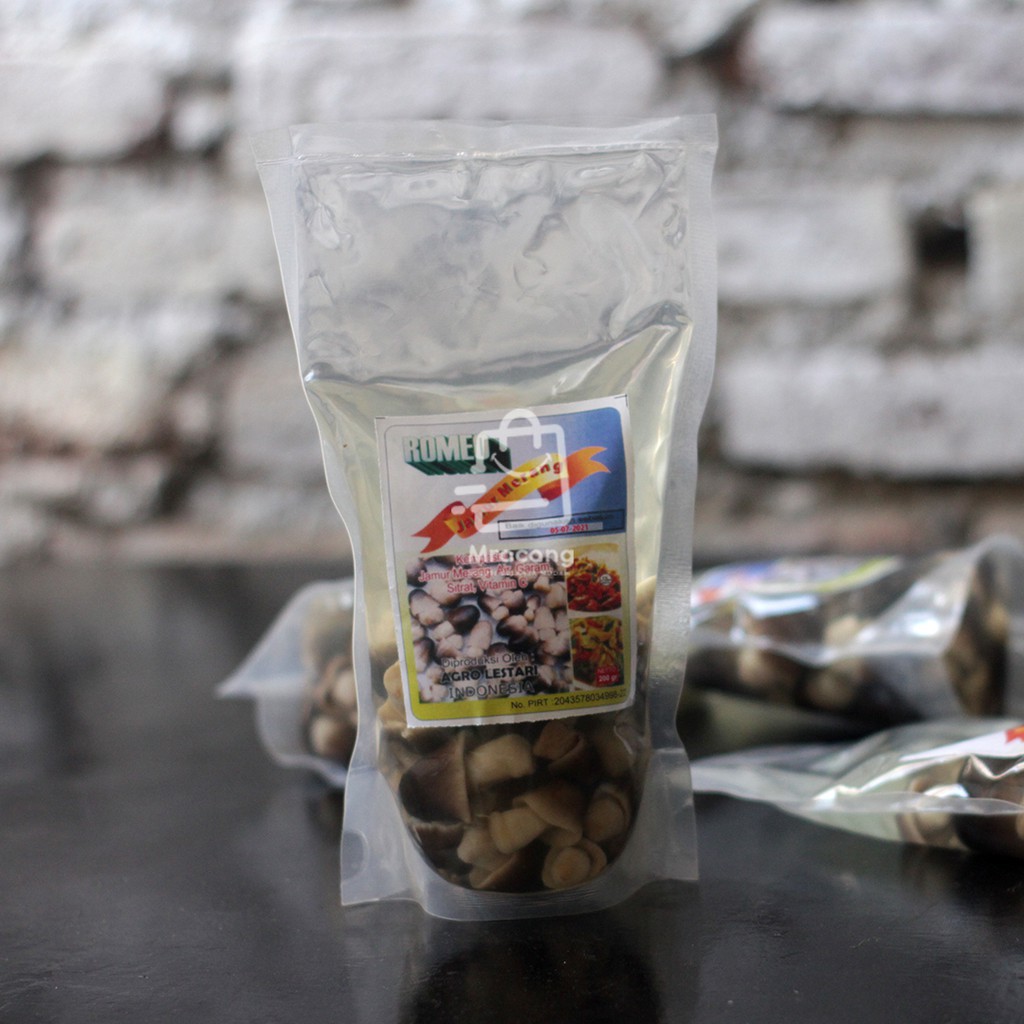 

Jamur Merang Pack / Mracang Market
