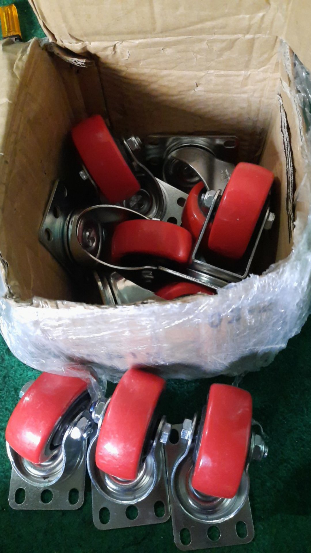 Roda Troley /rak / Etalase Pu Taiwan 3 Inch (muter )