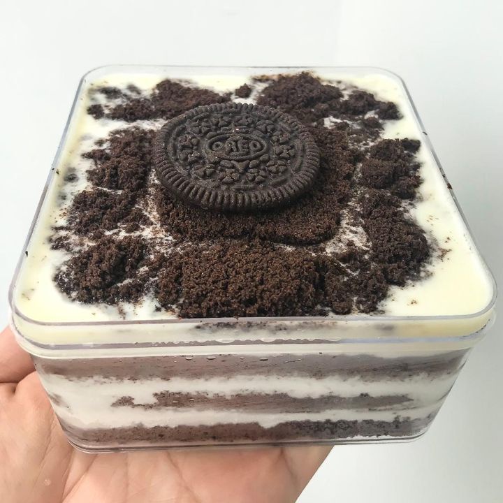 

Big Dessert Box OREO cookies cream