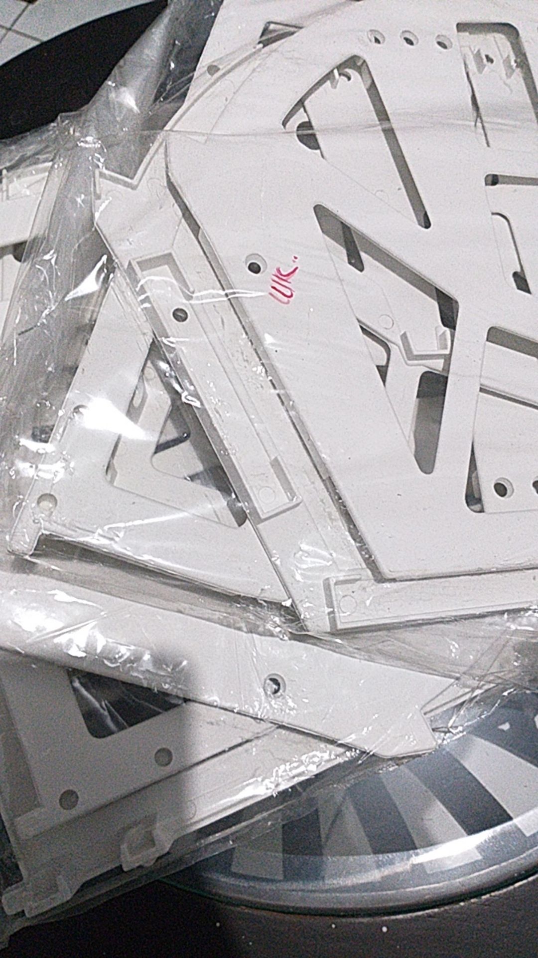 Bracket Fitting Engsel Rak Sepatu Putar 3 Susun Shopee Bracket Fitting Engsel Rak Sepatu Putar 3 Susun Shopee