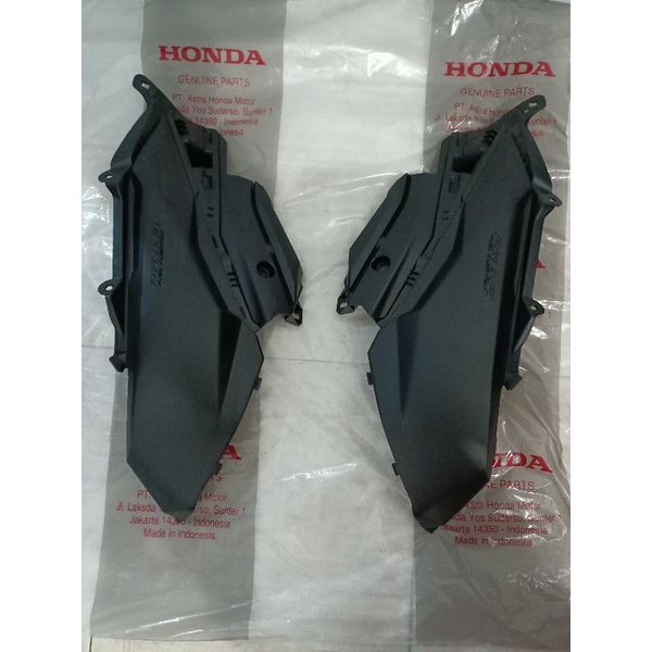 sambunga body tutup postep belakang bok aki Vario 125 LED Vario 150 all new 2019